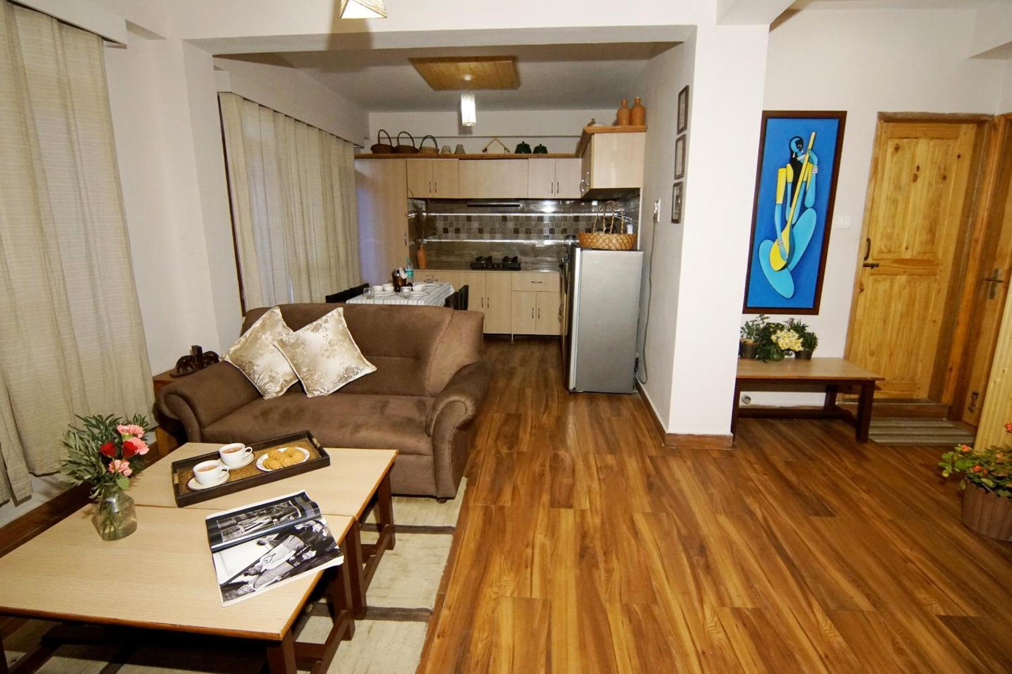 Hotel Daddy'S Inn Manali Near Gurudwara And Hadimba Devi Temple - Best Premium Hotel - Manali (Himachal Pradesh), Manali